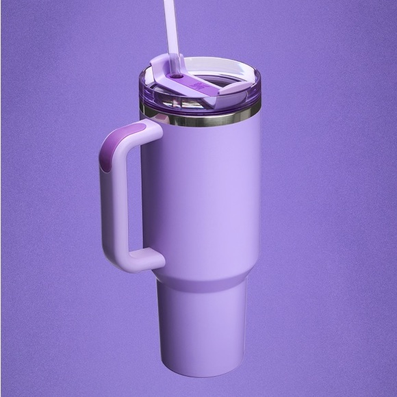 New to Posh C 🔆| Euro Style Stanley x Olivia Rodrigo Quencher H2.O FlowState NIB - Picture 3 of 7